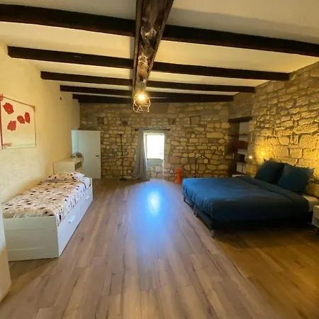 Les Hauts De *